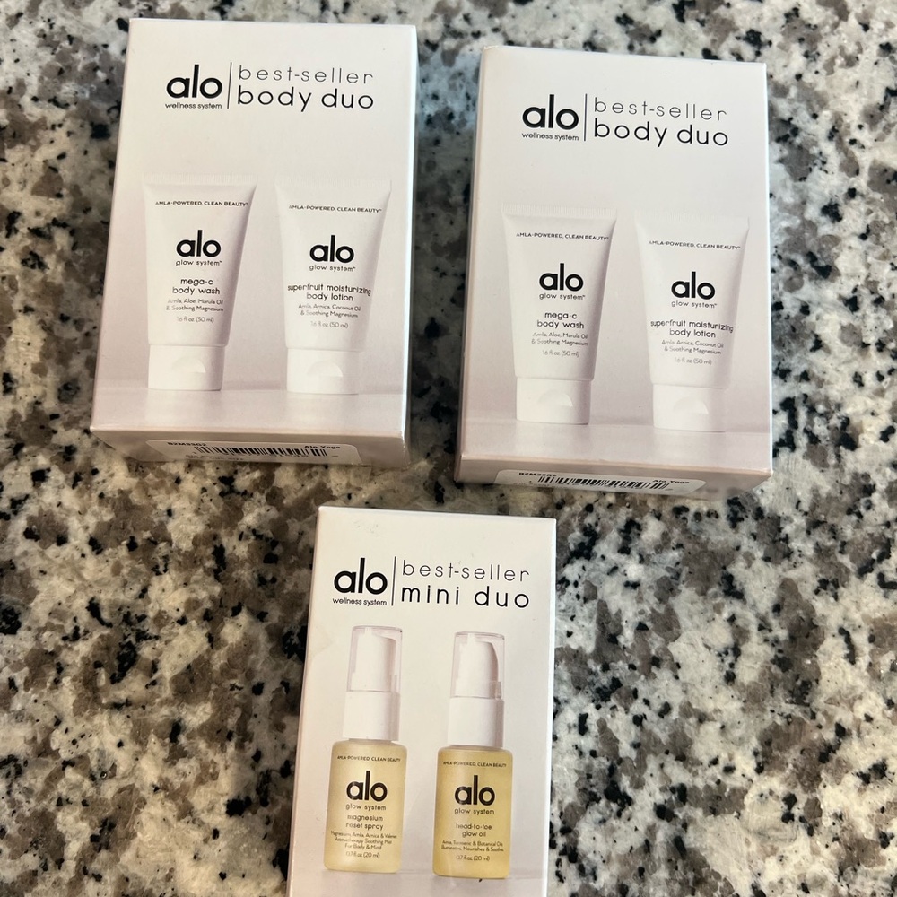 ALO Yoga Best-Seller Body Duo and Mini Duo Set